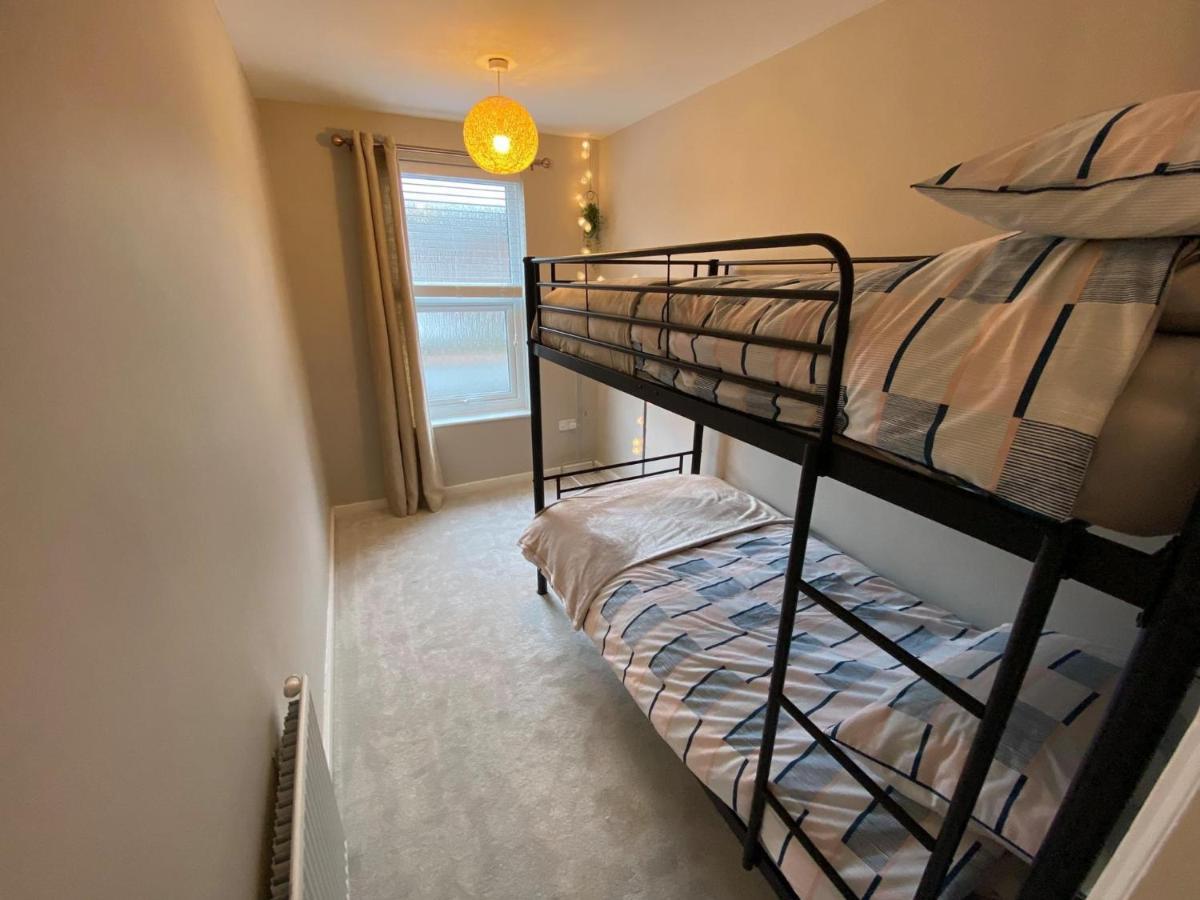 Luxurious 3 Bedroom House With Permit Parking Норвіч Екстер'єр фото